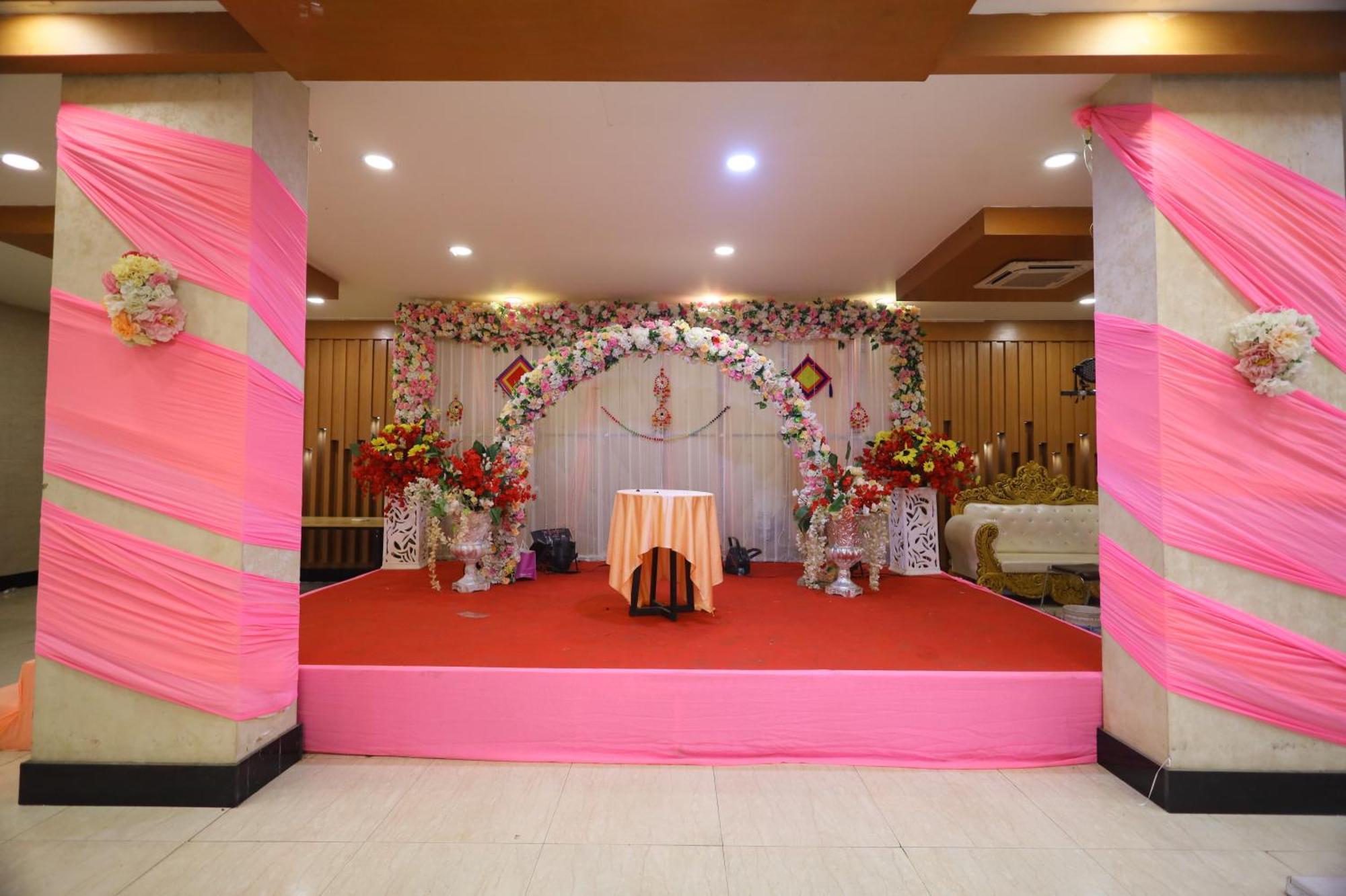 Hotel Wedlock Sector 47 Gurgaon Exterior photo